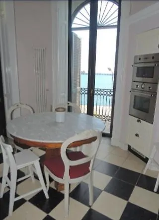 Sisto Sul Mare 公寓 *
